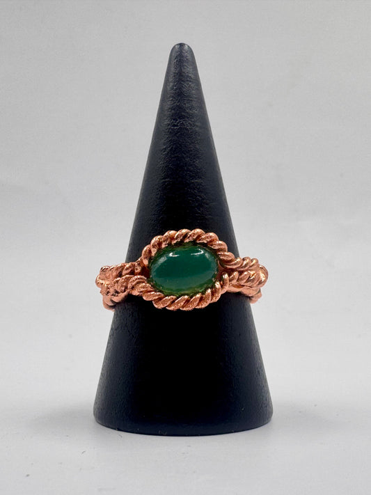 Tensor Fingerring mit Stein