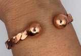 Tensor Armreif geklopft offen mit Kugeln