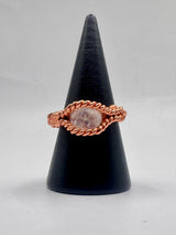 Tensor Fingerring mit Stein