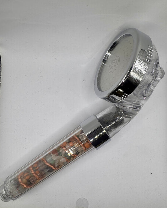 Energie-Duschkopf mit Edelschungit, Tensor-Wasserspirale und vielem mehr