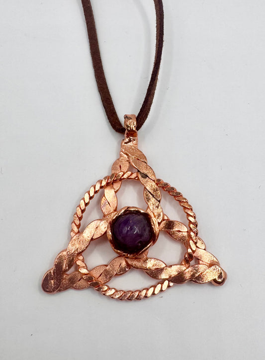 Tensor-Kettenanhänger Triqueta mit Stein🔺