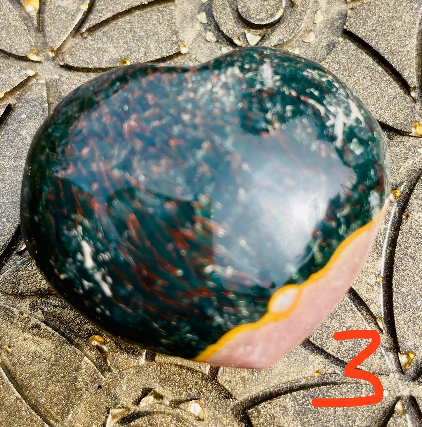 Polychrome Jaspis Herzen