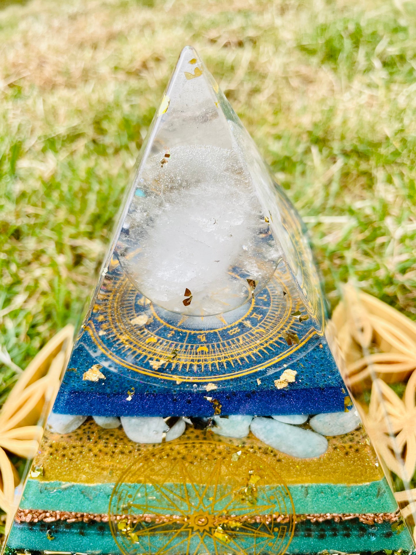 Orgonit Pyramide „Matcha“