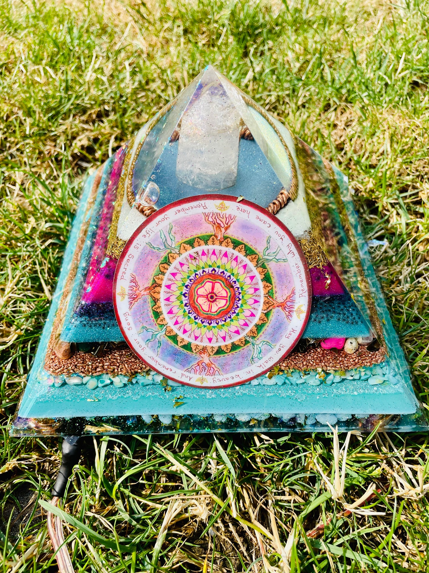 Orgonit Gyza Pyramide „Candy glitter“