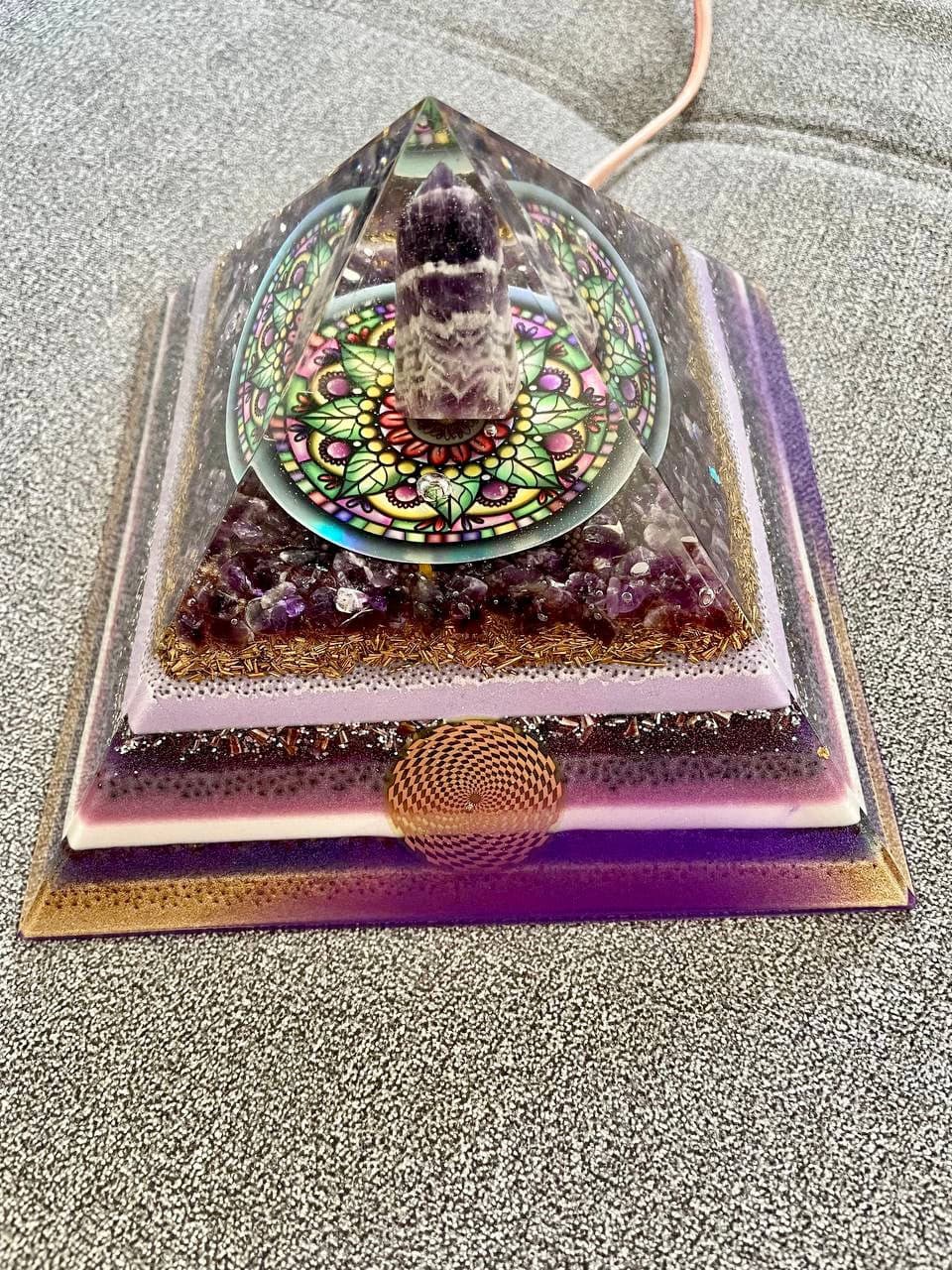 Pyramiden 🔺🌀 auf Anfrage - Gaia-healing.de