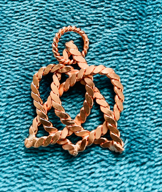 Tensor Kettenanhänger „Triqueta mit Herz geklopft“ - Gaia-healing.de